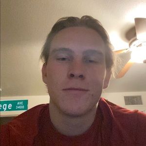 Meet your Posher, Emil